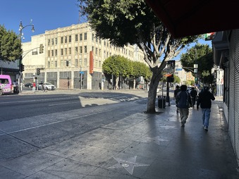 Enlarge photo 7