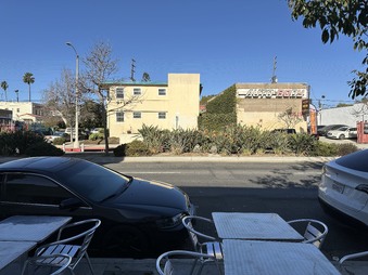 Enlarge photo 5