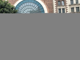 Enlarge photo 31