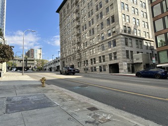 Enlarge photo 7
