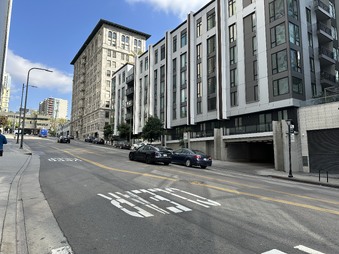 Enlarge photo 3