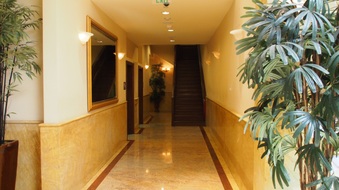 Enlarge photo 12