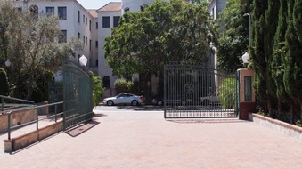 Enlarge photo 36