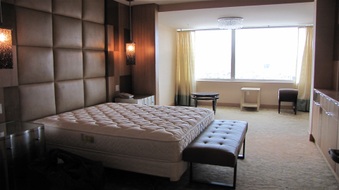 Enlarge photo 97