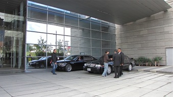 Enlarge photo 3