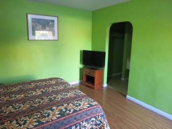 Enlarge photo 21