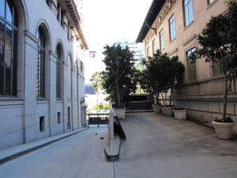 Enlarge photo 10
