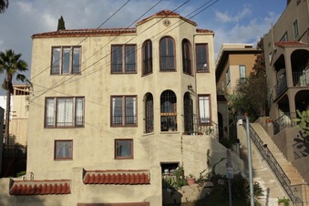 1921 Scott Avenue