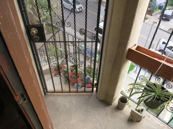 Enlarge photo 117