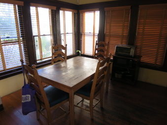 Enlarge photo 35