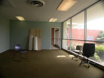 Enlarge photo 33