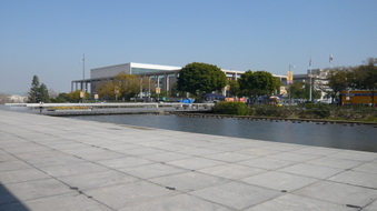 Enlarge photo 23