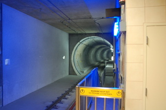 Enlarge photo 18