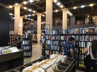 Enlarge photo 8