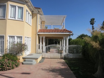 Enlarge photo 51