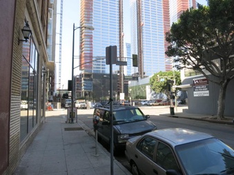 Enlarge photo 18