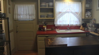 Enlarge photo 21