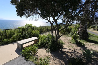 Enlarge photo 19