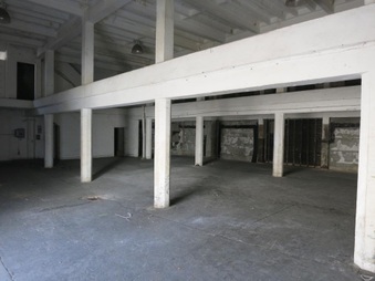 Enlarge photo 32