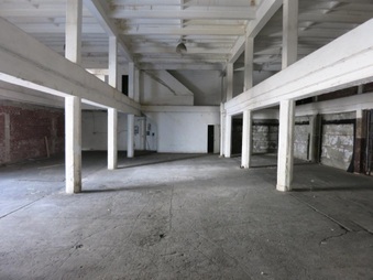Enlarge photo 33