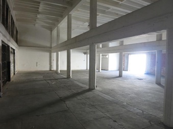 Enlarge photo 37
