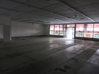 Enlarge photo 21