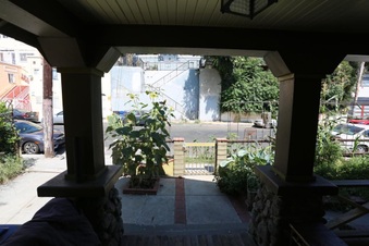 Enlarge photo 16