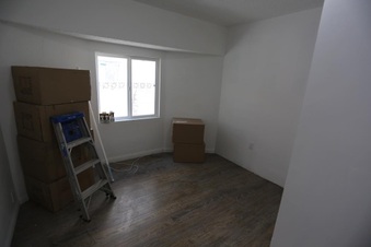 Enlarge photo 24