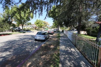 Enlarge photo 11