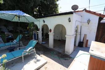 Enlarge photo 44