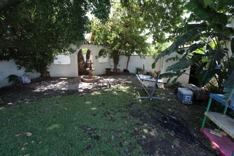 Enlarge photo 46
