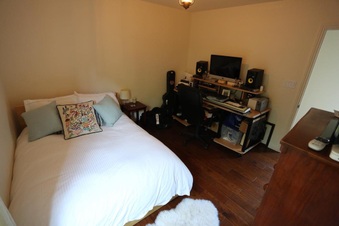 Enlarge photo 27