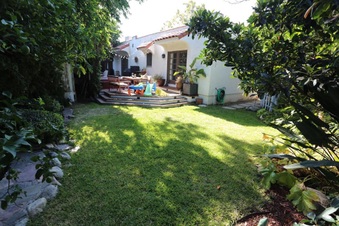 Enlarge photo 33