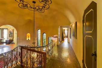Enlarge photo 45