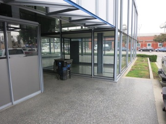 Enlarge photo 16