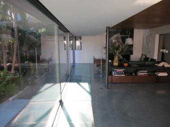 Enlarge photo 33