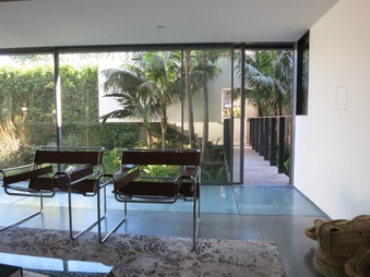 Enlarge photo 35