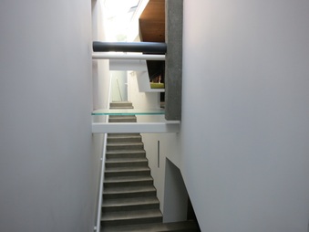 Enlarge photo 53