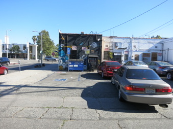 Enlarge photo 11