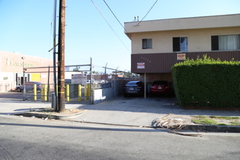 Enlarge photo 13