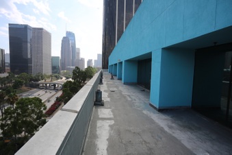 Enlarge photo 75