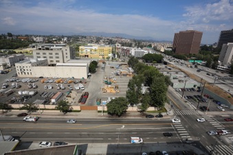 Enlarge photo 89