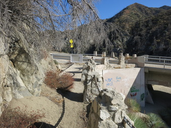 Enlarge photo 38