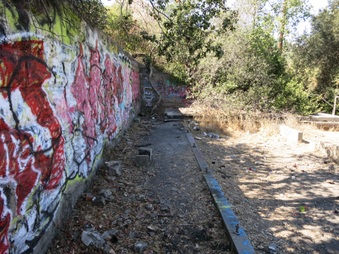 Enlarge photo 35