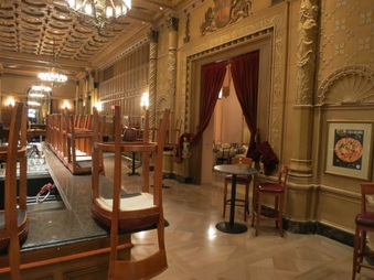 Enlarge photo 13