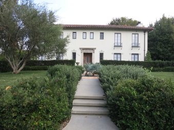 536 S. Rimpau