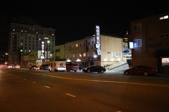 Enlarge photo 13
