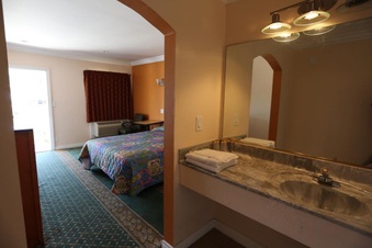 Enlarge photo 32