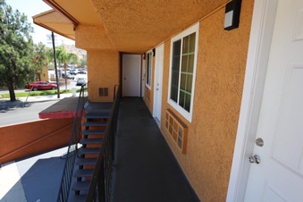 Enlarge photo 35