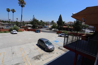 Enlarge photo 42